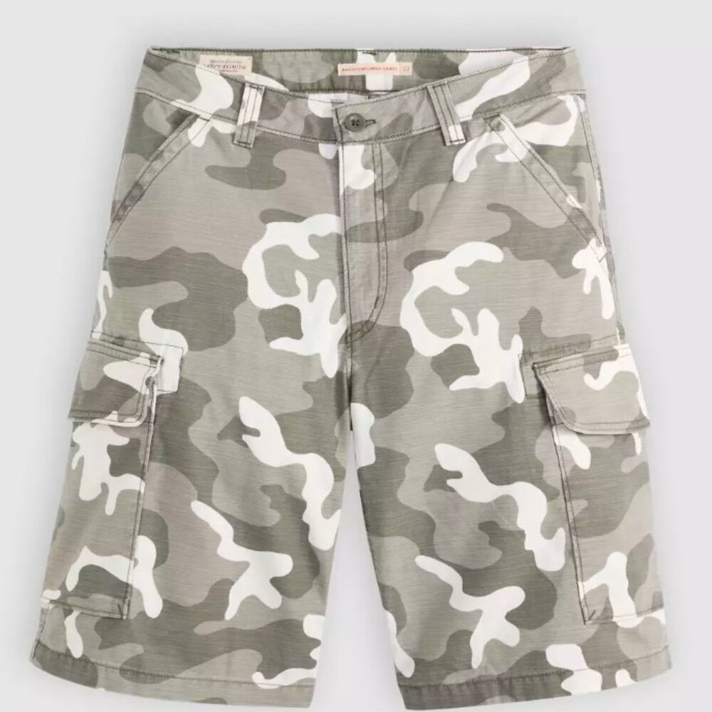 Levi's Shorts - Picture 5 of 11